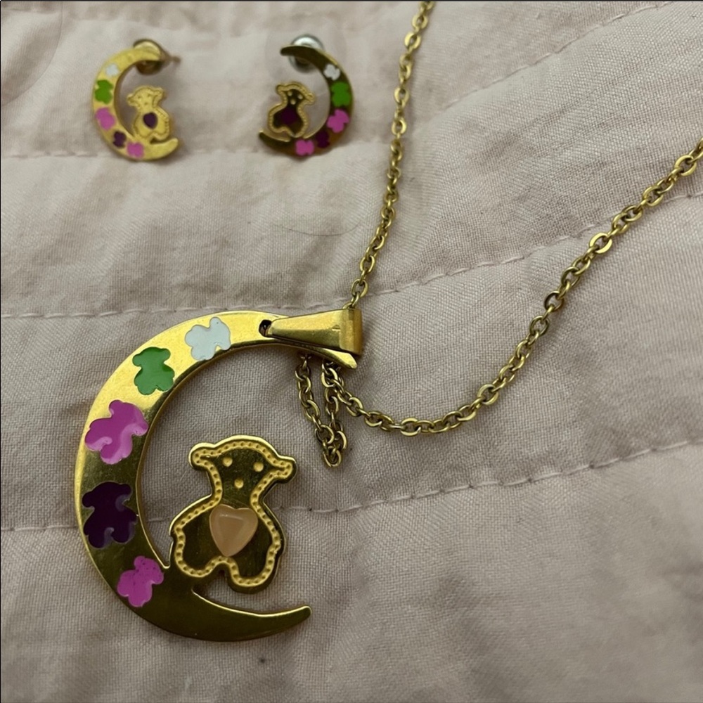❌SOLD ❌ Tous earrings and necklace set